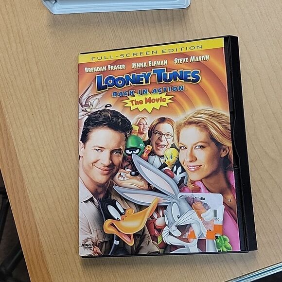 Looney Toon Bundle Of Misc Toys, Vhs, Dvd - Picture 11 of 11